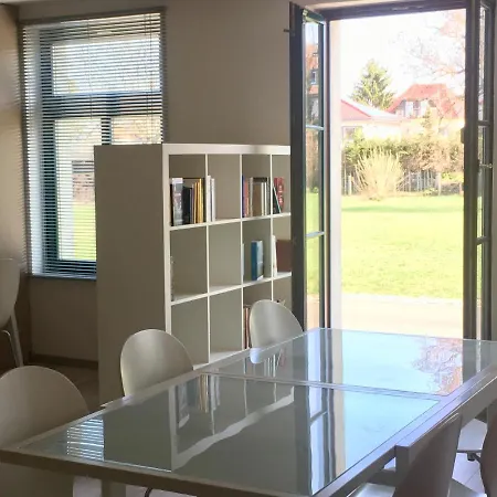 Apartment Senfbude - Schöne Und Ruhige Lounge Mit Bis 8 Schlafplätzen! Leipzig